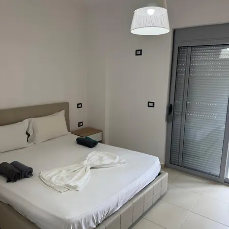 Lejlighed Rent One Vlorë