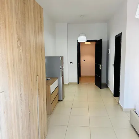Rent One Appartement Vlorë